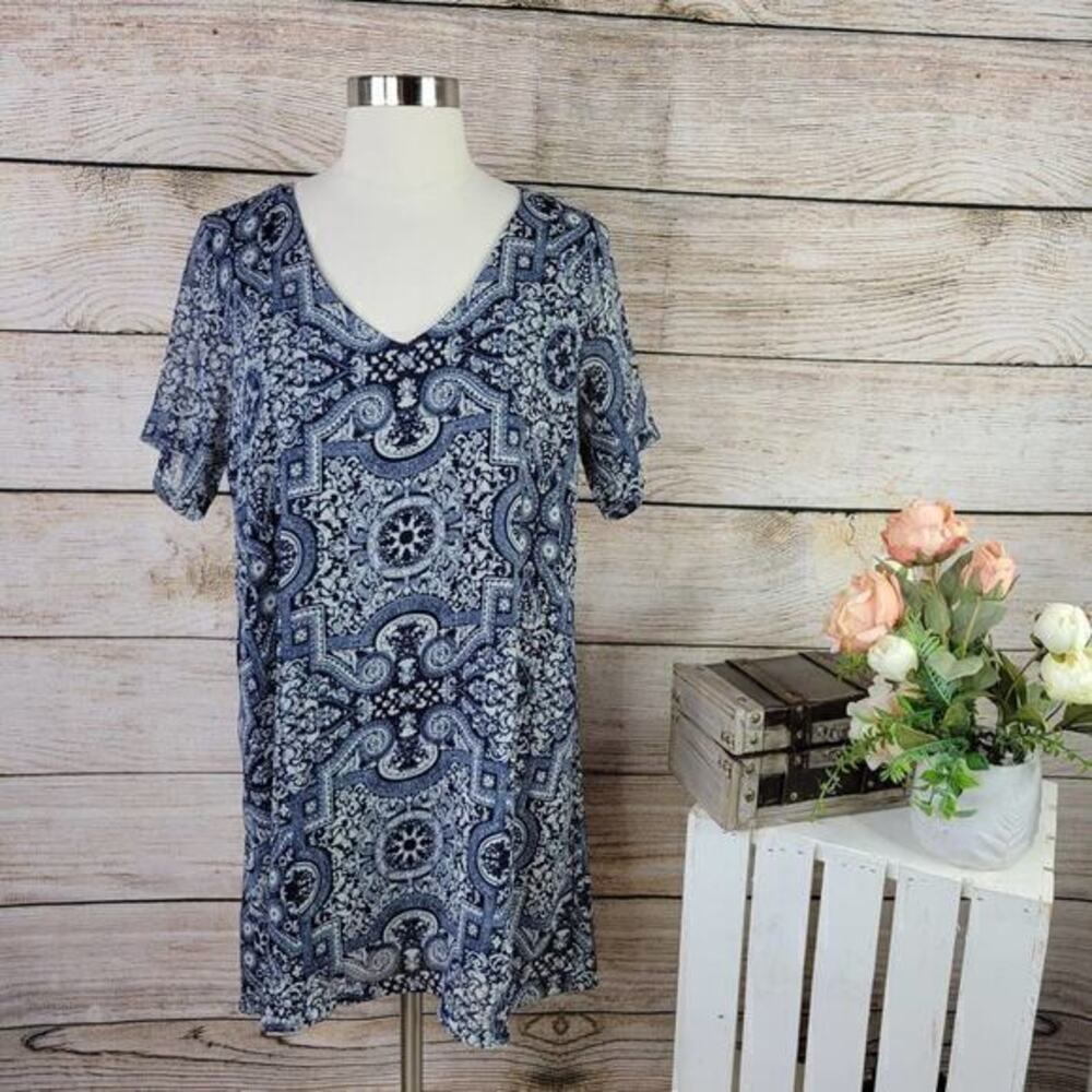 VICI Women’s Navy Brocade Metallic‎ Shift Dress Size Medium